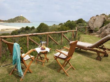 chia - vakantiehuisjes aan zee - sardinie (3).jpg